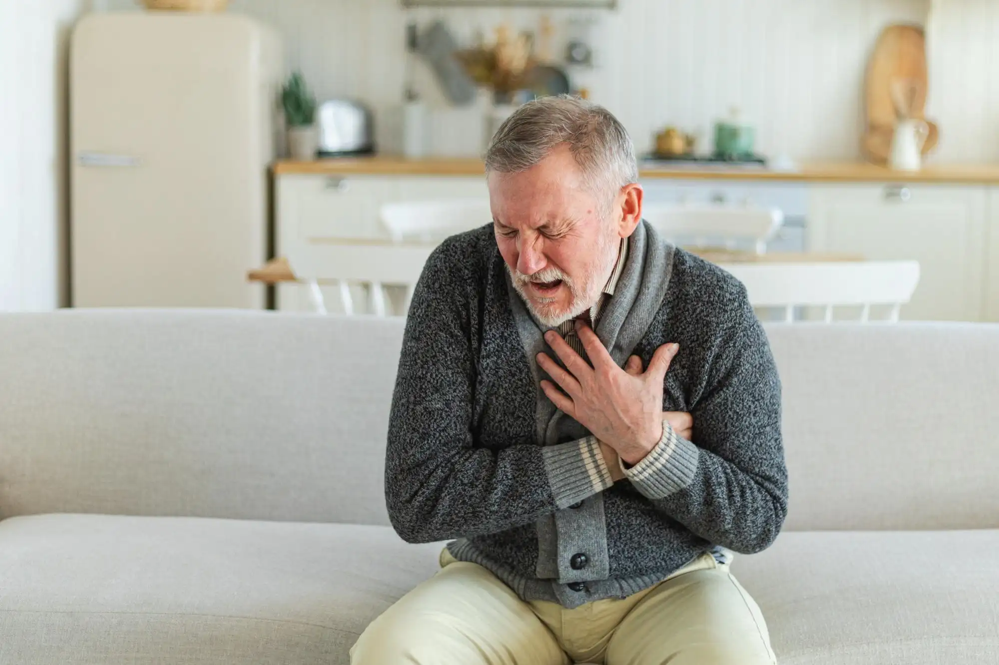 علائم اولیه سکته قلبی